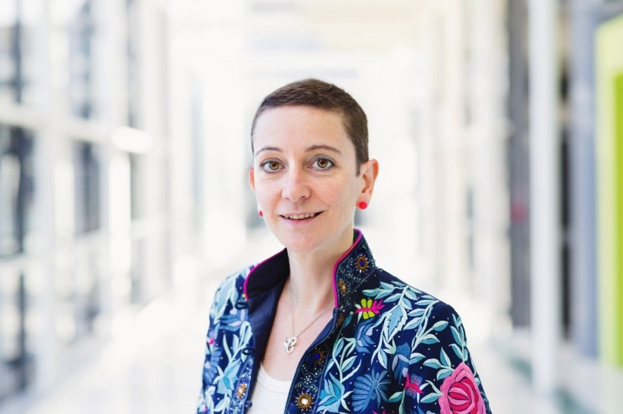 Professional headshot of Harriet Dunbar-Morris
