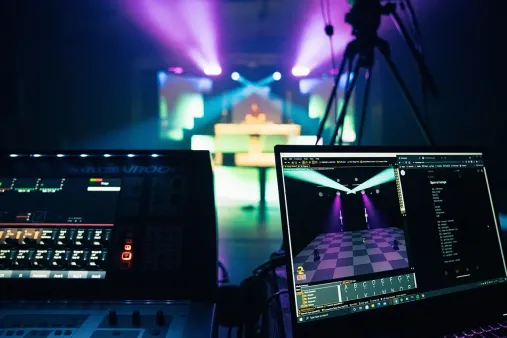 monitor showing lighting level configurations