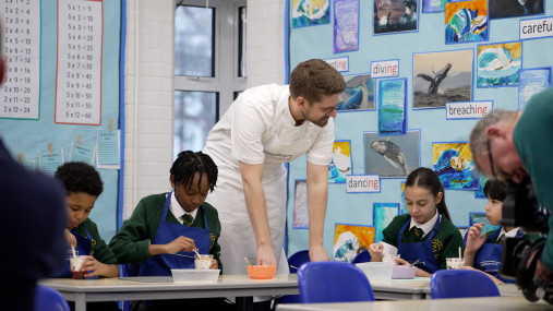 Leiths chef teaching children to cook