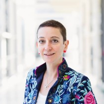 Professional headshot of Harriet Dunbar-Morris 